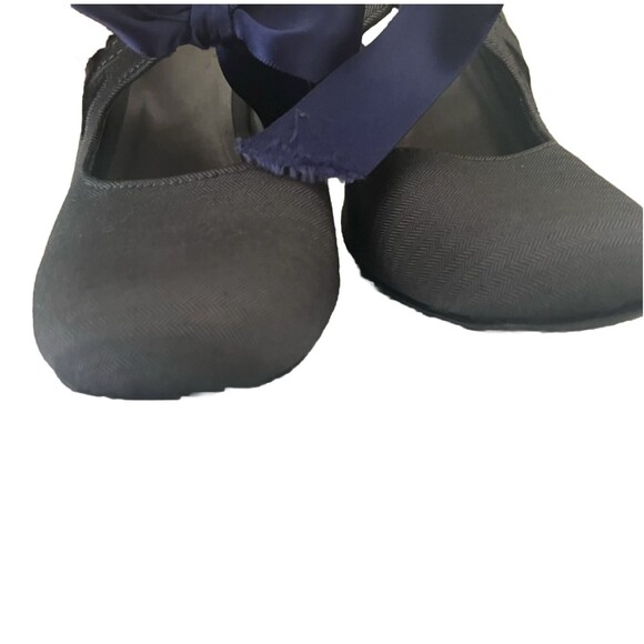 Ann marino Retro Ribbon Toe Tear Drop Cut Out Pumps Size 8 - Picture 9 of 9